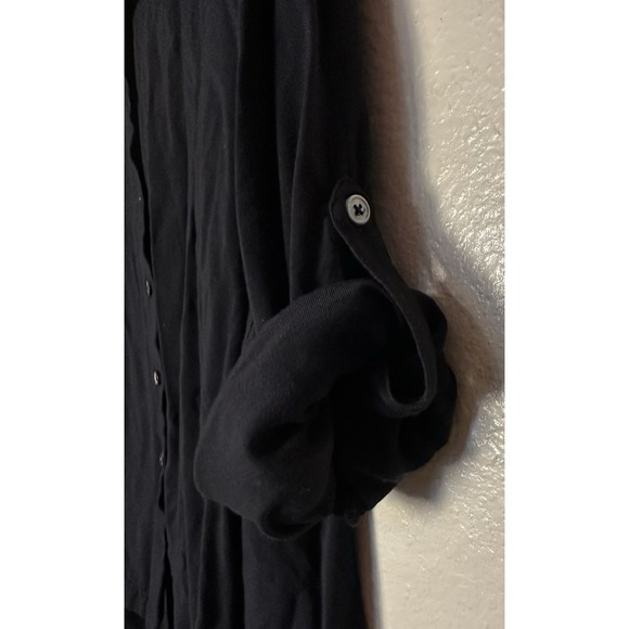LOGO by Lori Goldstein Size 16 Black Button Up Shirt with 3/4 Roll Tab Sleeves - Picture 5 of 6